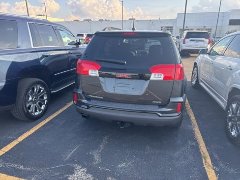 Used 2017 GMC Terrain SLE w/ Nightfall Package image 3