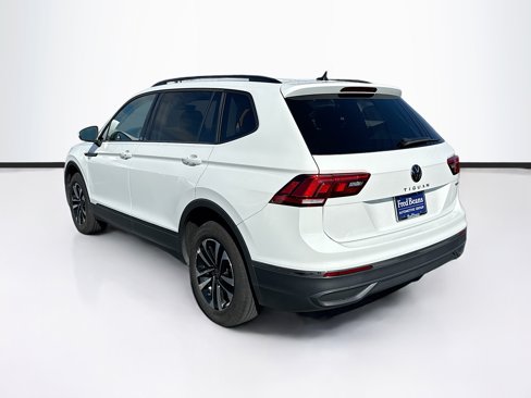 Used 2022 Volkswagen Tiguan S image 5