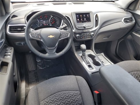 Used 2024 Chevrolet Equinox LT image 13