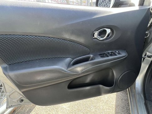 Used 2014 Nissan Versa Note SV image 9