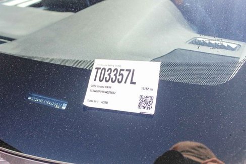 Used 2024 Toyota RAV4 XLE image 34