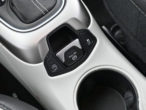 Used 2019 Jeep Compass Latitude w/ Popular Equipment Group image 19