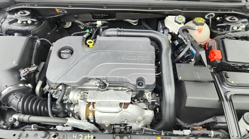 Used 2023 Chevrolet Malibu LT image 30