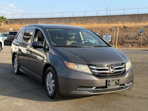 Used 2016 Honda Odyssey SE image 4