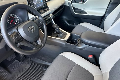Certified 2022 Toyota RAV4 XLE image 18