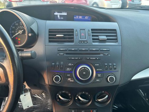 Used 2012 MAZDA MAZDA3 i Touring image 23