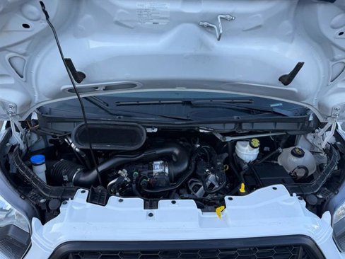 Used 2022 Ford Transit 250 Medium Roof image 5