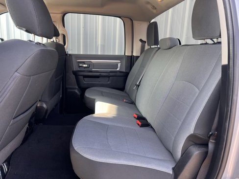 Used 2021 RAM 1500 Classic SLT image 25