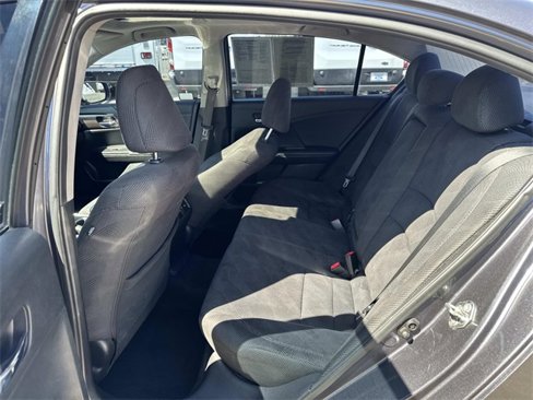 Used 2017 Honda Accord EX image 15