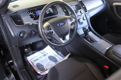 Used 2017 Ford Taurus SEL image 17