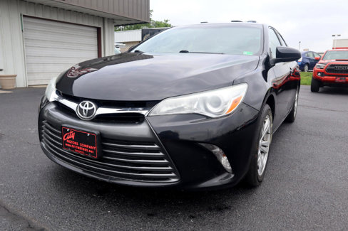 Used 2015 Toyota Camry LE image 21