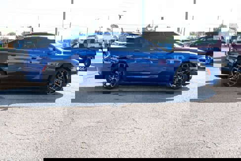 Used 2021 Dodge Charger SXT w/ Blacktop Package image 6