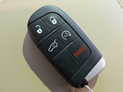 Used 2018 Jeep Grand Cherokee Limited w/ Luxury Group II image 34