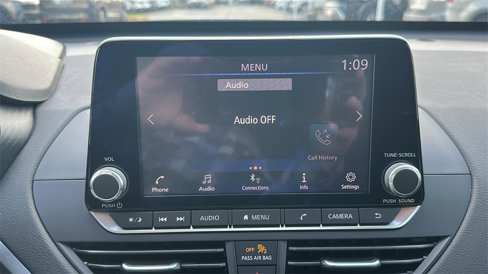 Used 2022 Nissan Altima 2.5 SV image 24