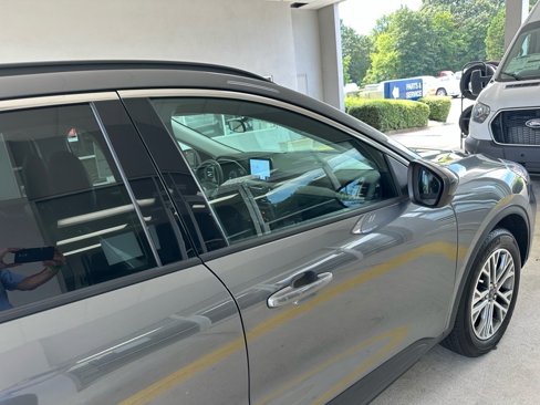 Certified 2022 Ford Escape SEL image 9