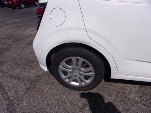 Used 2017 Chevrolet Sonic LT image 12