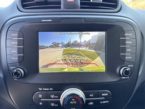 Used 2017 Kia Soul + w/ UVO Package image 23