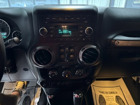 Used 2015 Jeep Wrangler Unlimited Sport w/ Quick Order Package 24S image 8