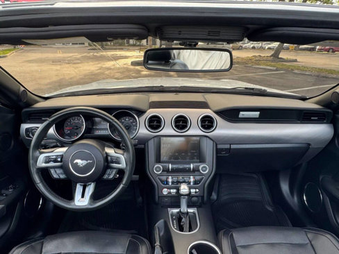 Used 2018 Ford Mustang Premium image 11