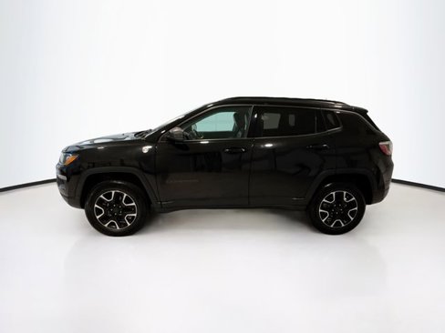 Used 2020 Jeep Compass Trailhawk image 4