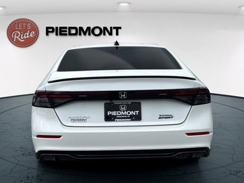 Used 2023 Honda Accord Sport image 13