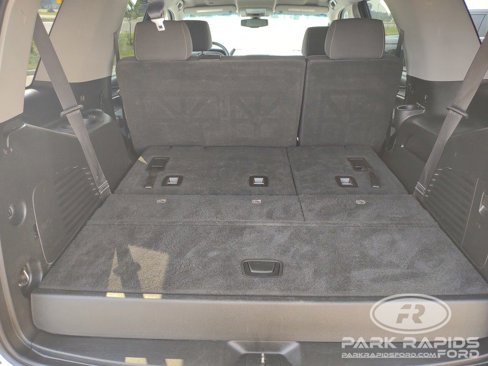 Used 2018 Chevrolet Tahoe LS image 28