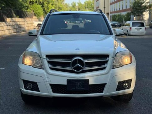 Used 2012 Mercedes-Benz GLK 350 4MATIC image 9