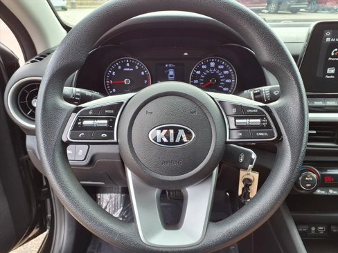 Used 2019 Kia Forte LXS image 17
