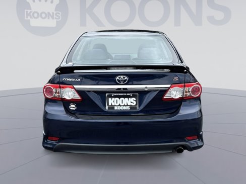 Used 2013 Toyota Corolla S image 5