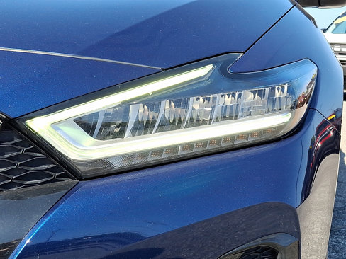 Used 2020 Nissan Maxima 3.5 SV w/ Floor Mat Group image 9