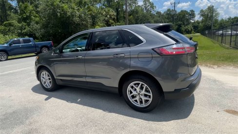 Used 2024 Ford Edge SEL image 6