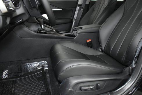 New 2025 Acura Integra image 10