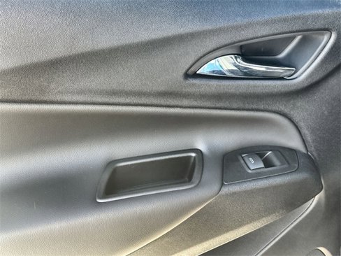 Used 2022 Chevrolet Equinox LT image 16