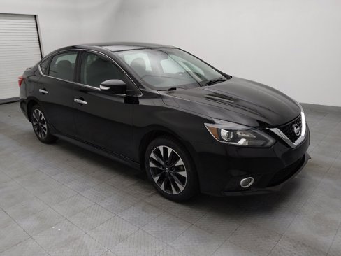 Used 2019 Nissan Sentra SR image 11