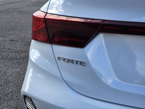 Used 2024 Kia Forte LXS image 11