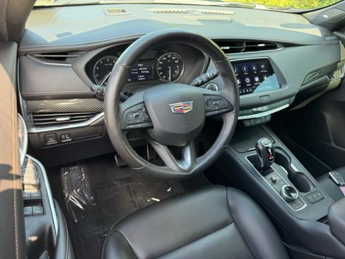 Used 2019 Cadillac XT4 Sport w/ Cold Weather Package image 4