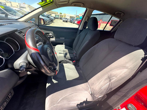 Used 2012 Nissan Versa 1.8 S image 24