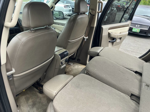 Used 2002 Ford Explorer Eddie Bauer image 38