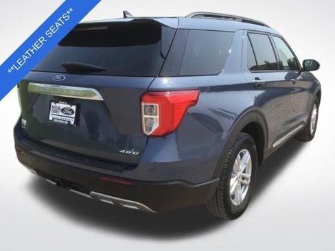 Used 2021 Ford Explorer XLT w/ Equipment Group 202A image 4