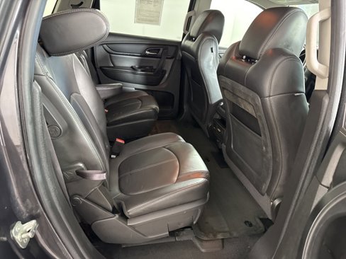 Used 2015 Chevrolet Traverse LT image 27