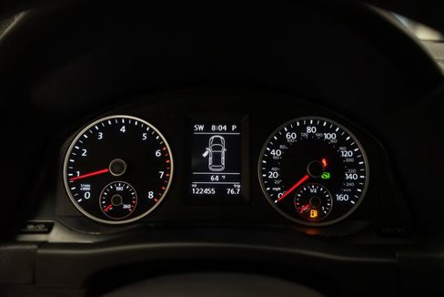 Used 2015 Volkswagen Tiguan SE image 22