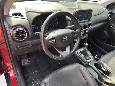 Used 2021 Hyundai Kona Limited w/ Cargo Package image 13