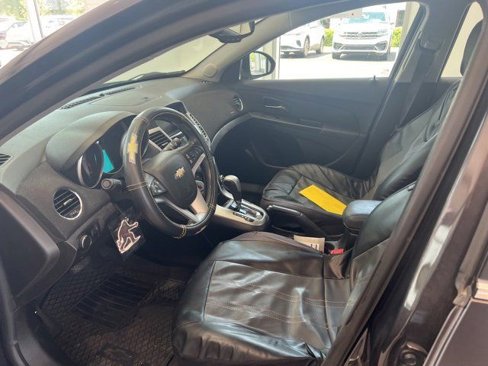 Used 2014 Chevrolet Cruze LT image 10