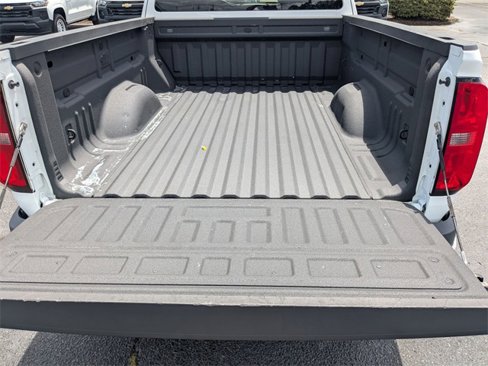 Used 2017 Chevrolet Colorado LT image 30