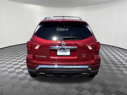 Used 2018 Nissan Pathfinder SL image 5