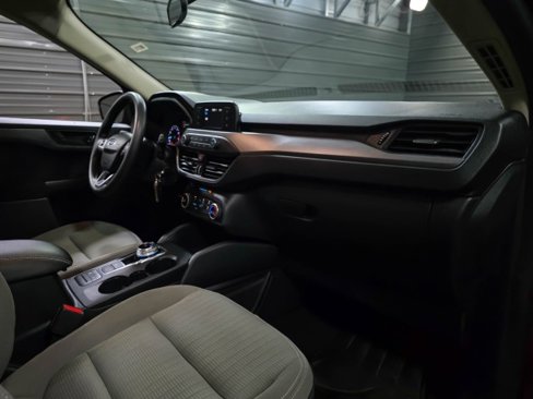 Used 2020 Ford Escape S image 12