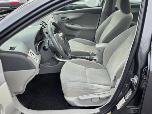 Used 2009 Toyota Corolla LE image 8