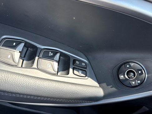 Used 2017 Hyundai Santa Fe Sport image 28