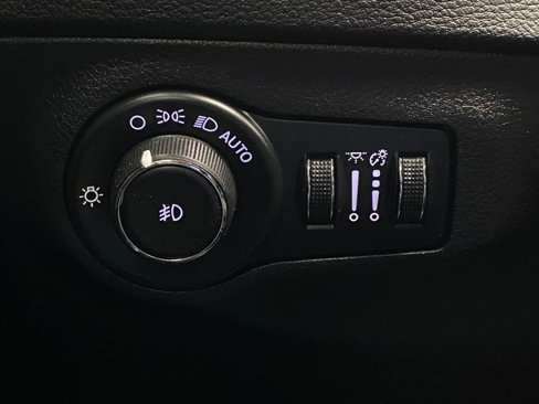 Used 2019 Jeep Compass High Altitude image 14