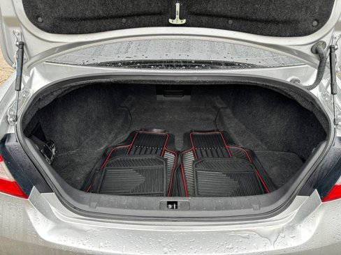 Used 2011 INFINITI M56 x image 25